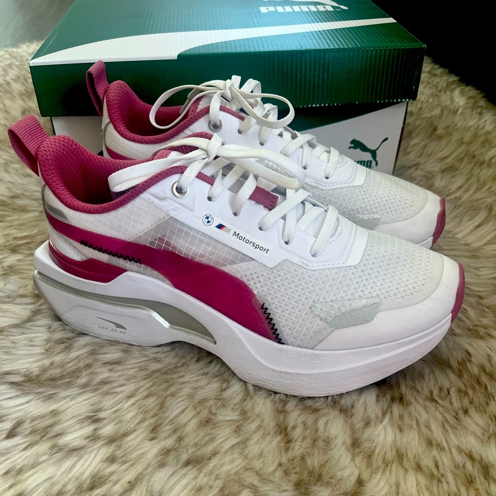 PUMA X BMW M KOSMO RIDER